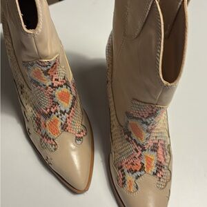 Aldo Beige Ankle Western Cowboy/Cowgirl Boots with Multicolor Snake-Print Panels
